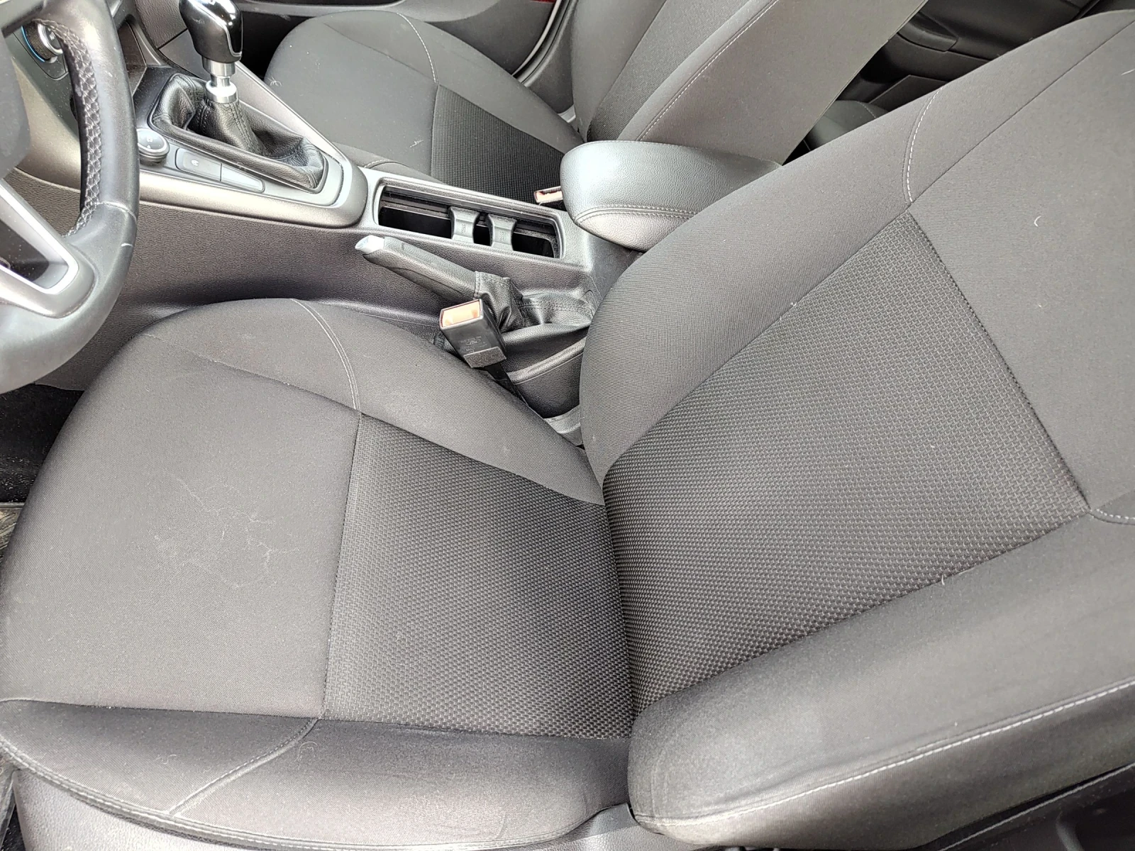 Ford Focus 125 ����, 66 �. ��. ECOBOOST, ����� ����������  | Mobile.bg � ����������� 13