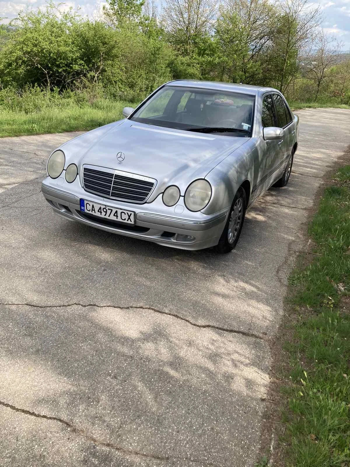 Mercedes-Benz E 320  - изображение 2