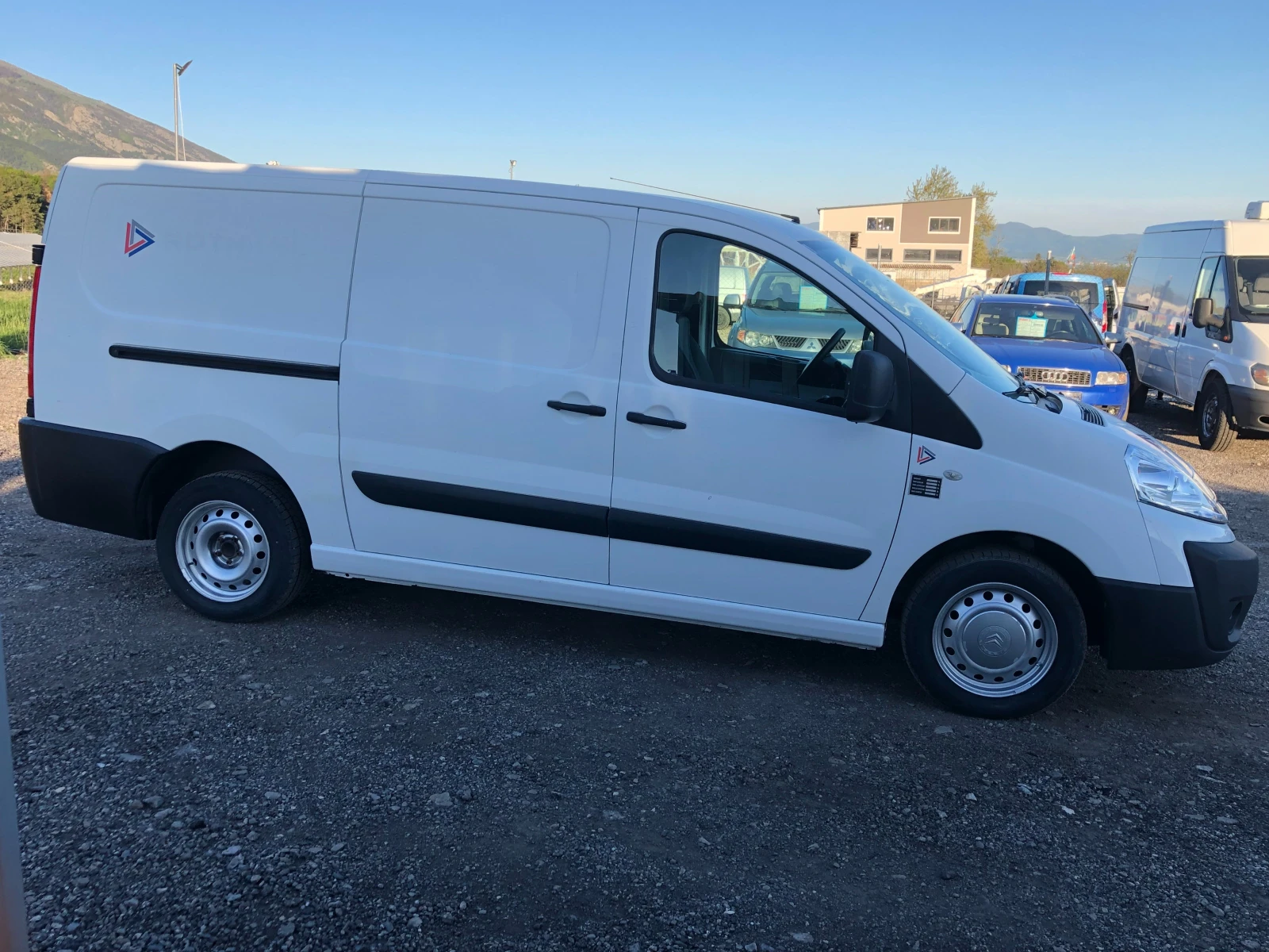 Citroen Jumpy 2.0  - изображение 4