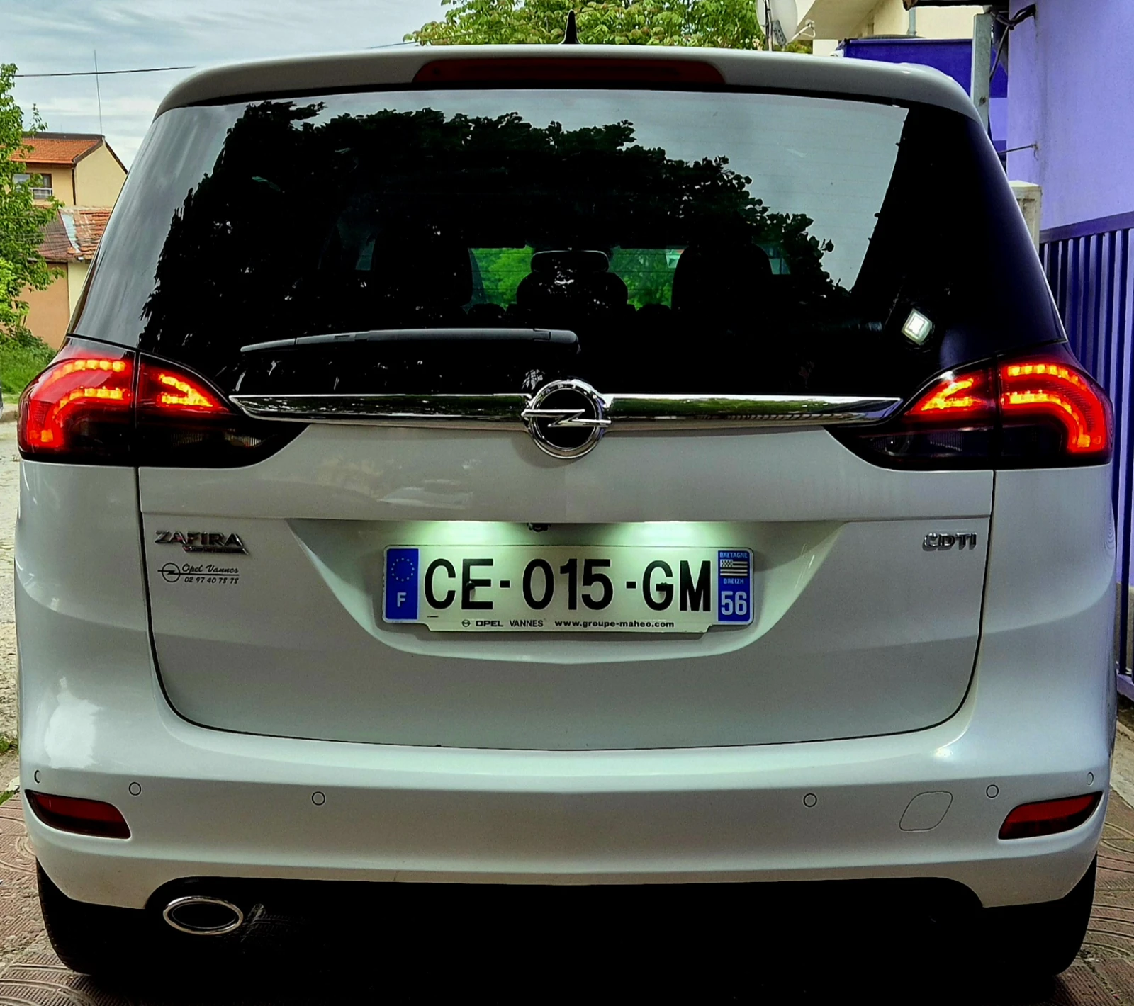 Opel Zafira 2.0d-EXCLUSIVE-нави-6скорости - изображение 10