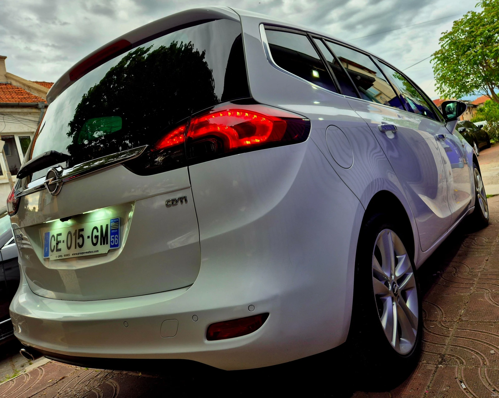 Opel Zafira 2.0d-EXCLUSIVE-нави-6скорости - изображение 9