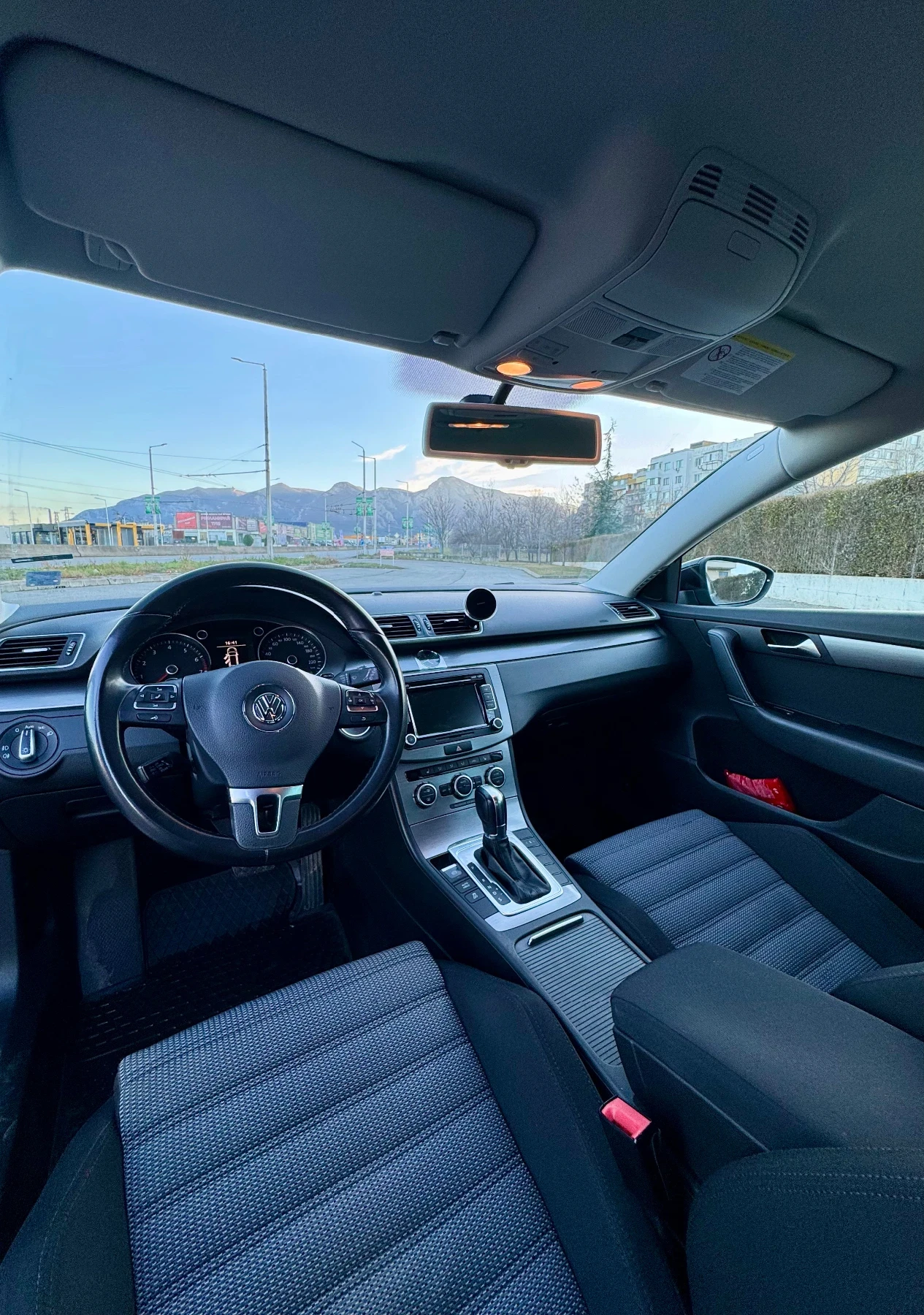 VW Passat B7 - изображение 4