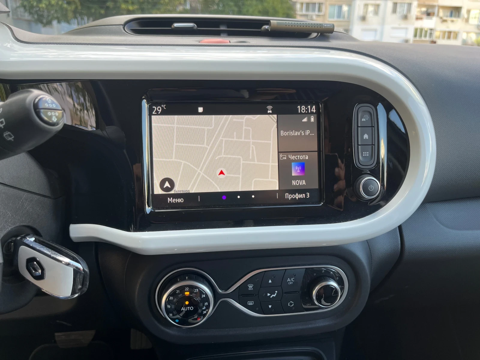 Renault Twingo 22kw 200km пробег кожа нави - изображение 10