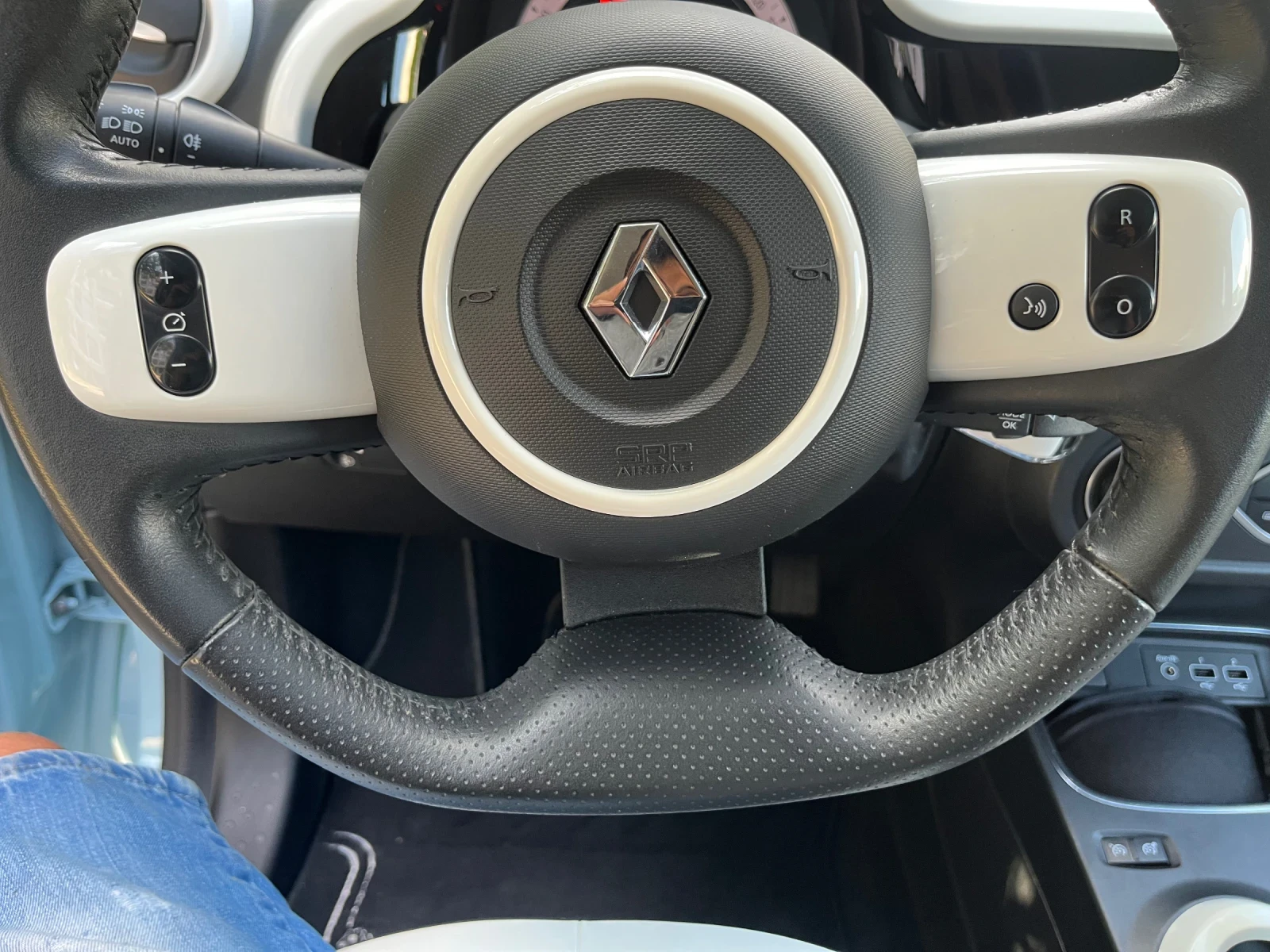 Renault Twingo 22kw 200km    | Mobile.bg   12