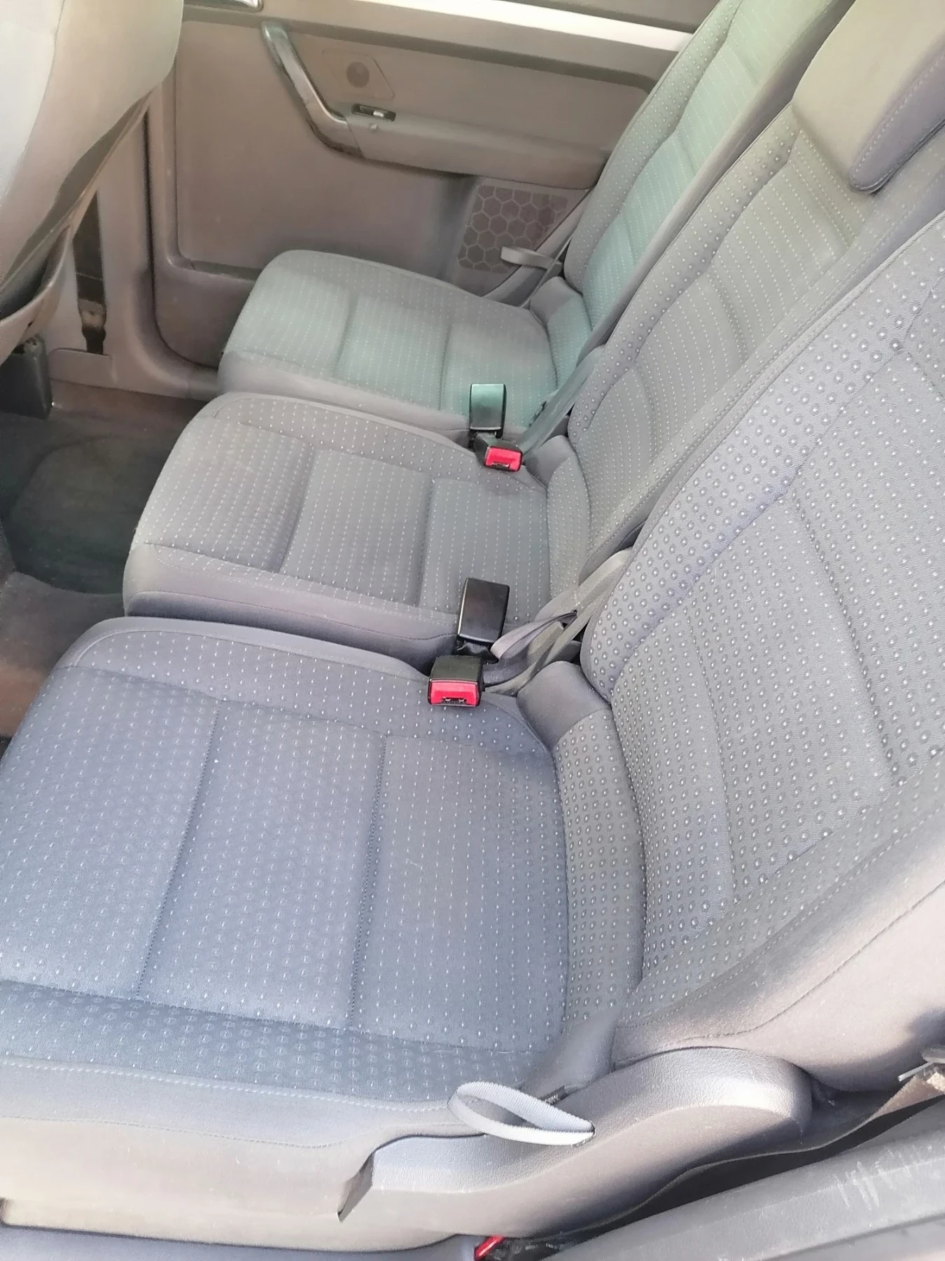 VW Touran 1.6 FSI - изображение 8