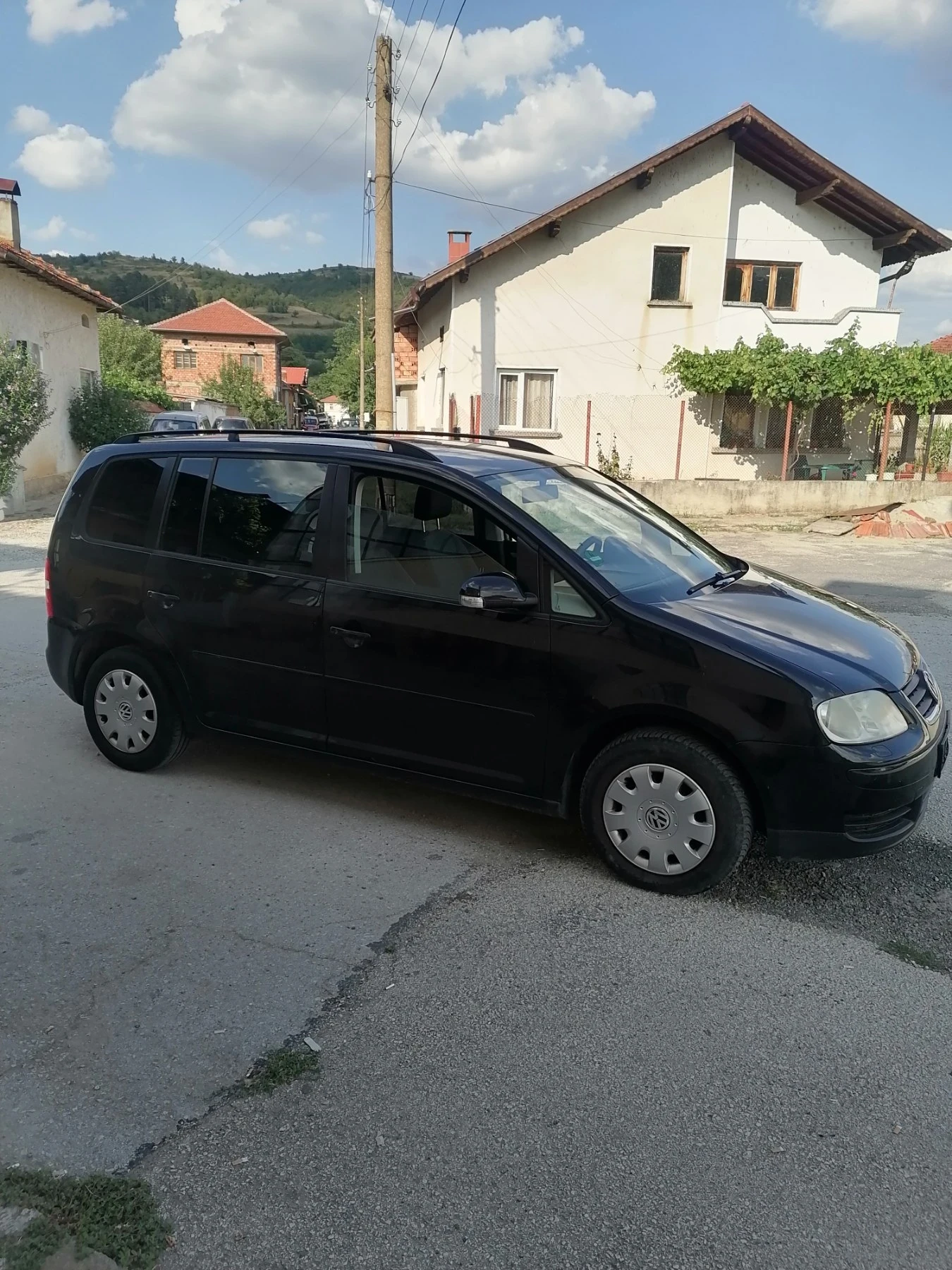 VW Touran 1.6 FSI - изображение 2