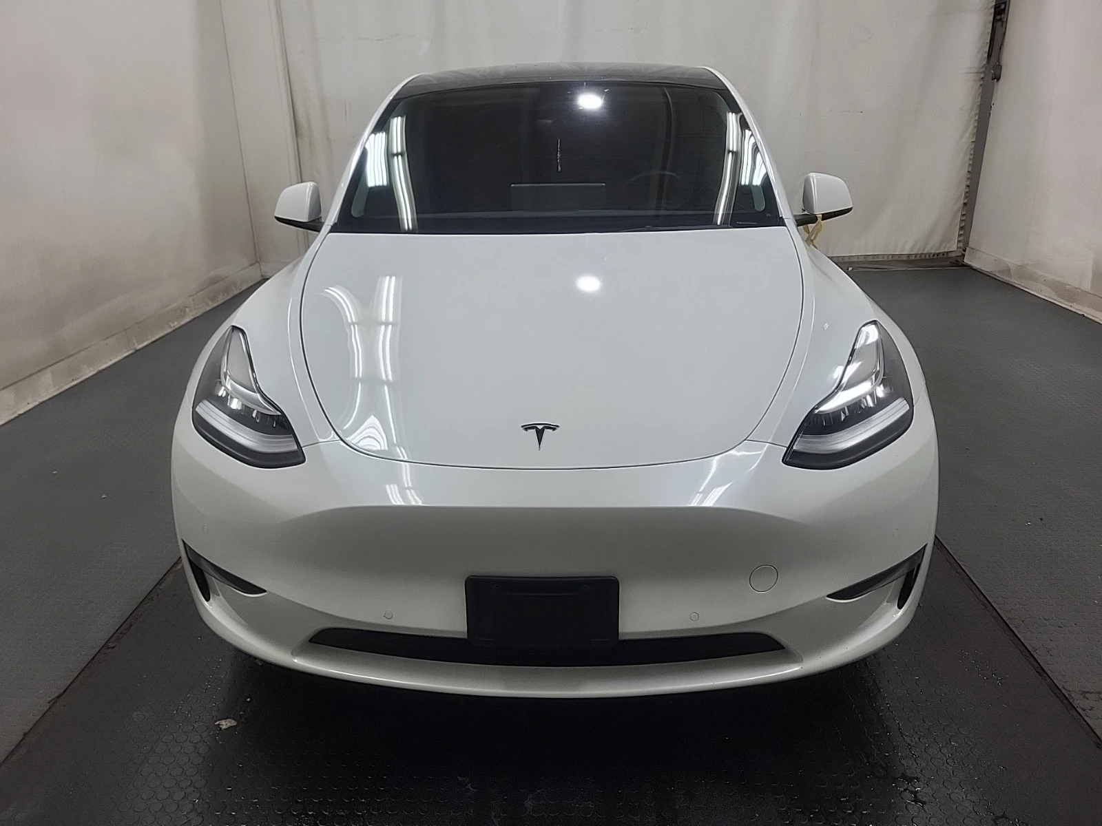 Tesla Model Y LONG RANGE* CARFAX* БЕЗ ПЪРВОНАЧАЛНА - изображение 2