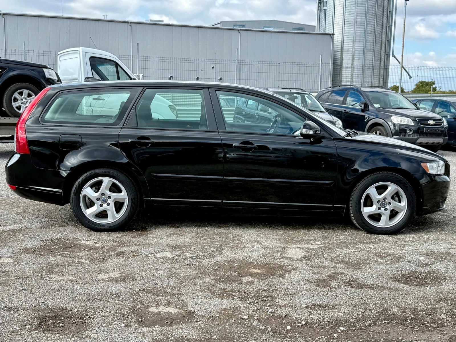 Volvo V50  - изображение 6