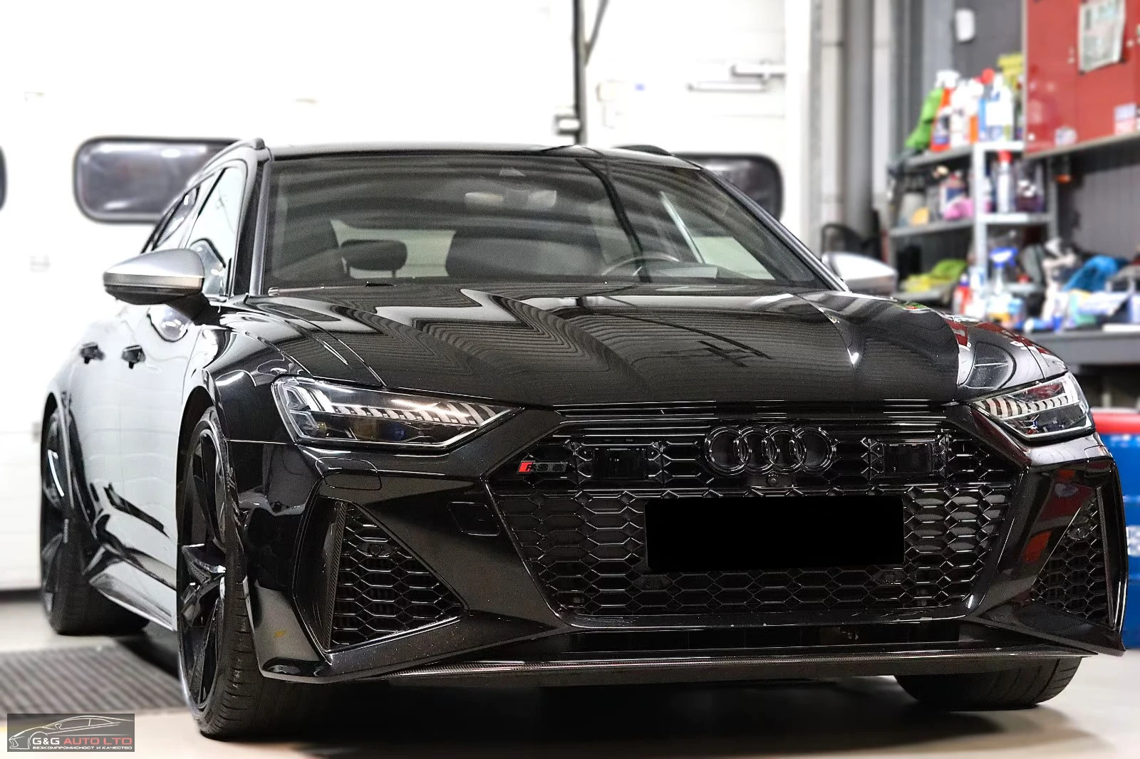 Audi Rs6 CARBON/600HP/CERAMIC/PANO/360/HUD/B&O/MEMO/674g - изображение 3