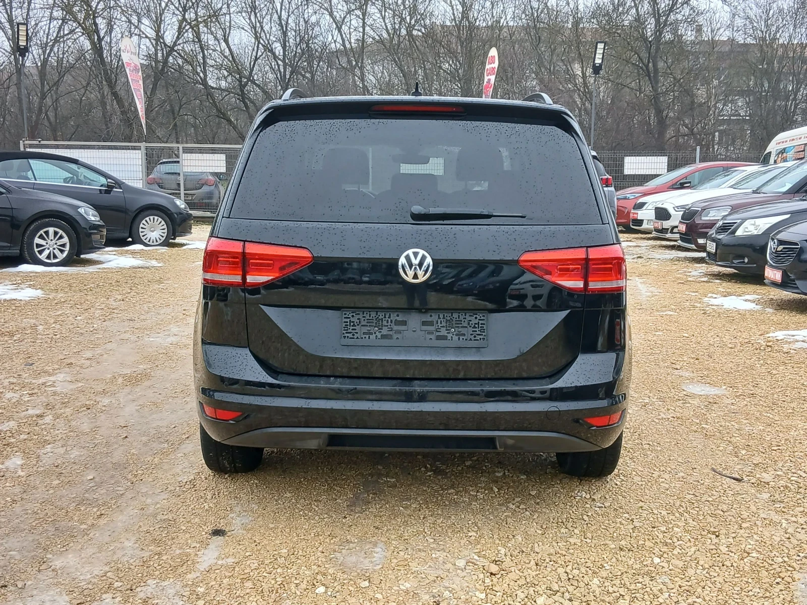VW Touran АВТОМАТИК ЕВРО 6  - изображение 5