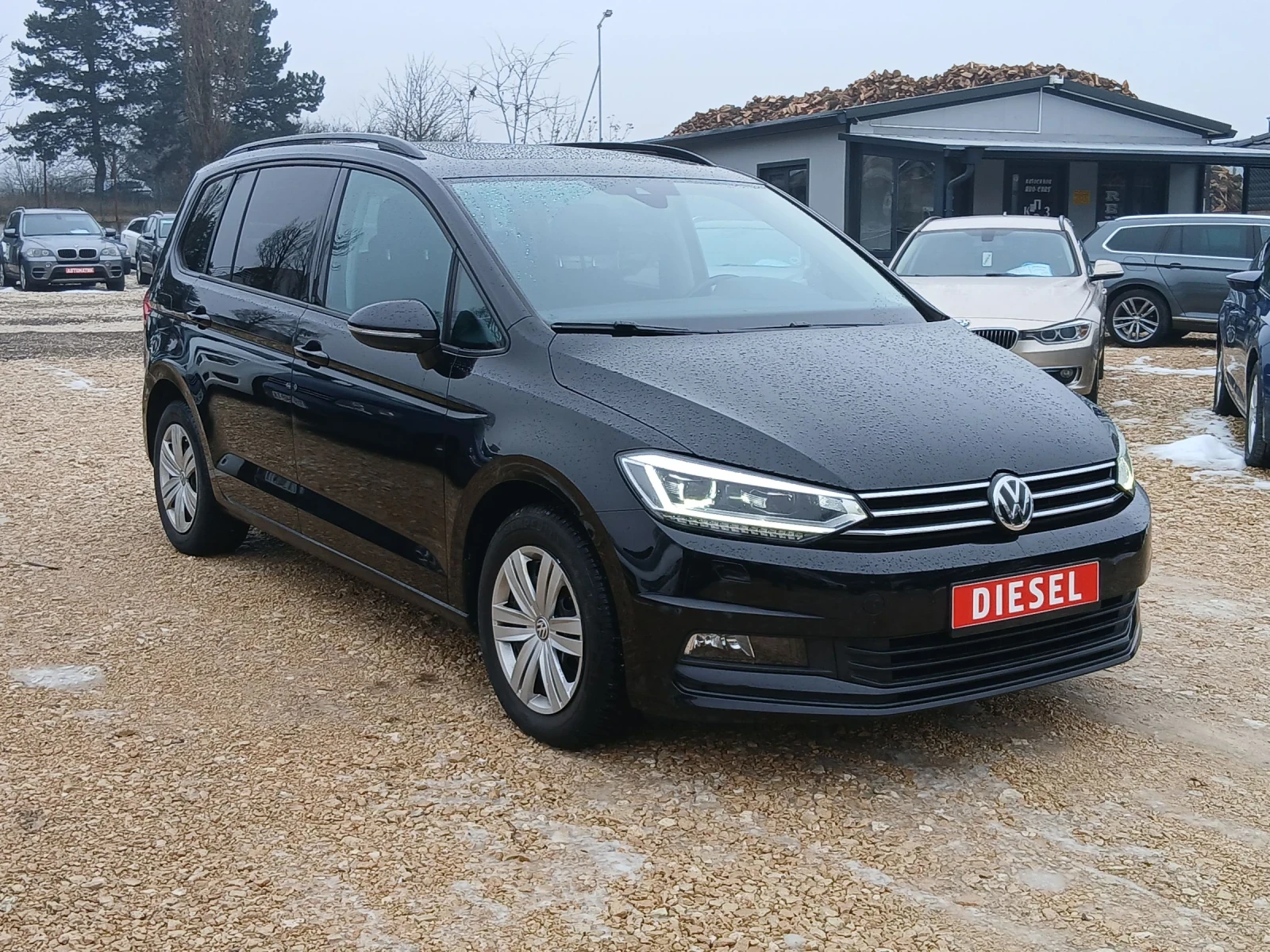 VW Touran АВТОМАТИК ЕВРО 6  - изображение 3
