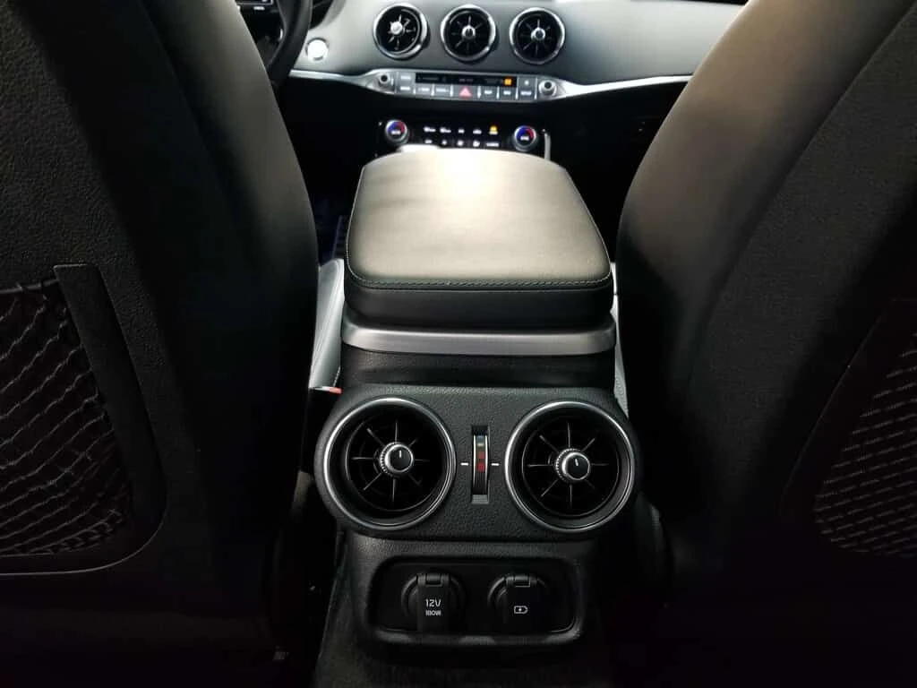 Kia Stinger * GT Limited w/Black Interior LIMITED| NAVIGATION|, снимка 16 - Автомобили и джипове - 53750016