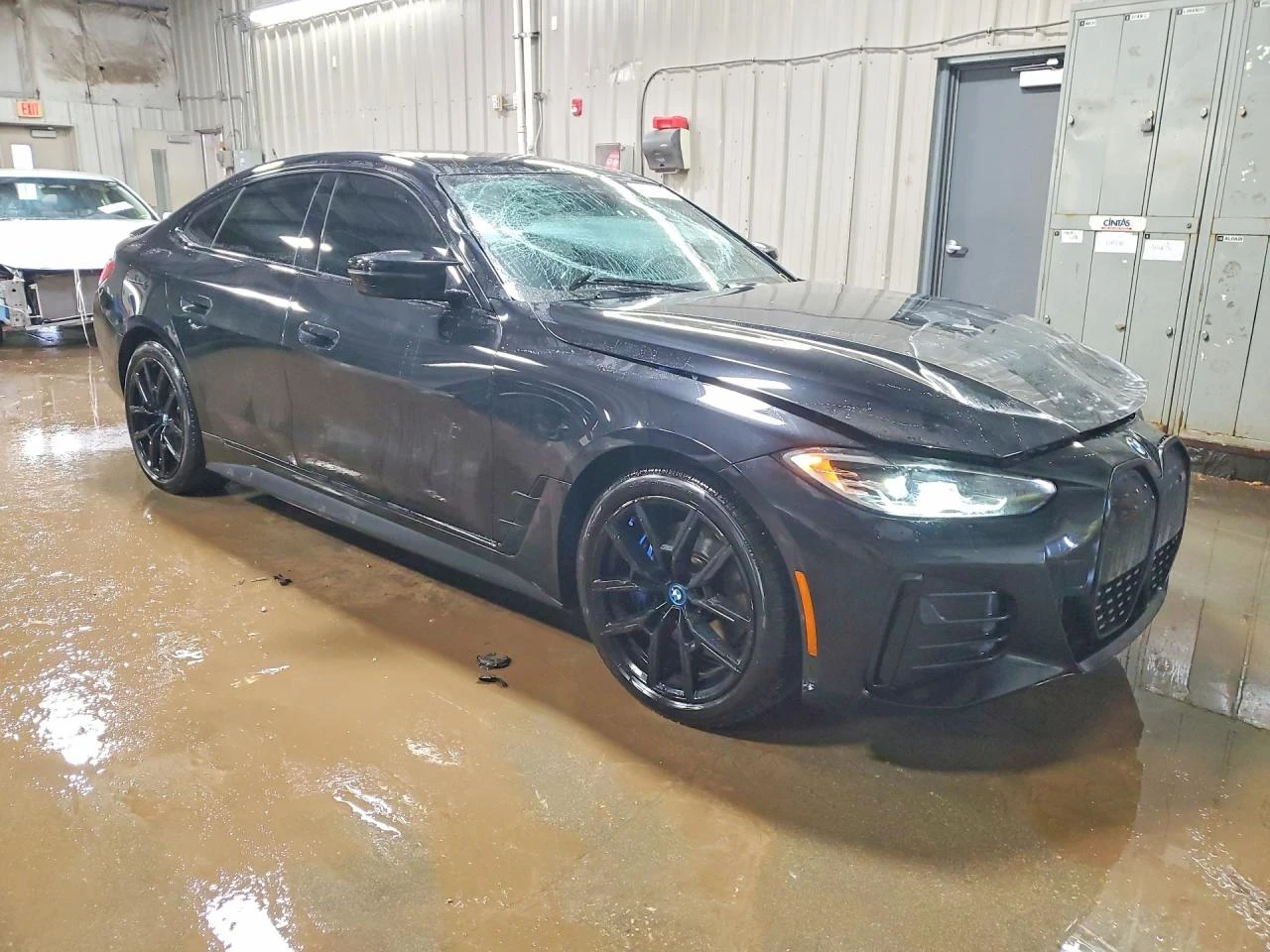 BMW i4 M50, снимка 3 - Автомобили и джипове - 53762098