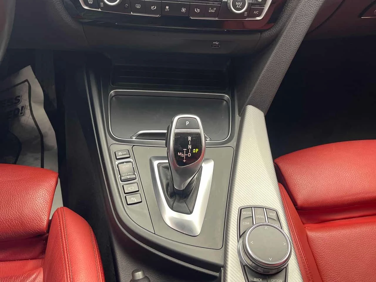 BMW 340 i xDrive/CARFAX/ШИБИДАХ/ПОДГРЕВИ, снимка 9 - Автомобили и джипове - 53891926