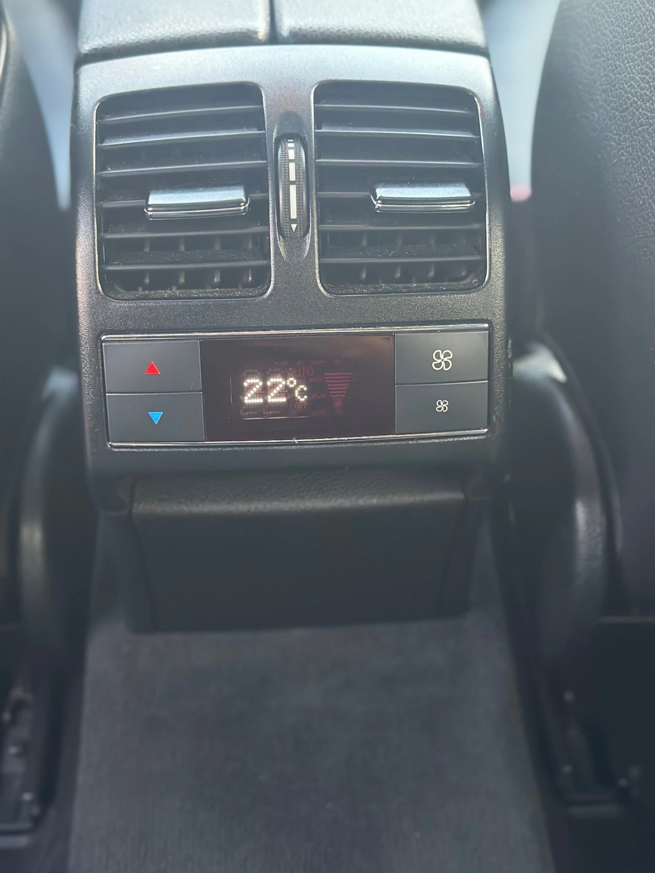 Mercedes-Benz C 320 3.2 CDI, снимка 15 - Автомобили и джипове - 53951430