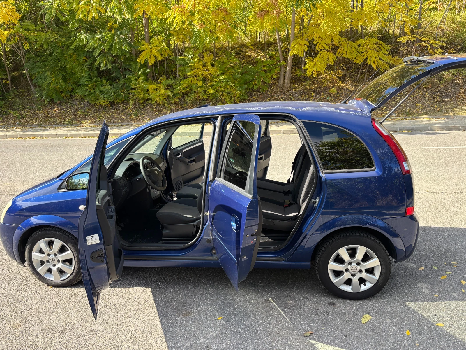 Opel Meriva 1.7 CDTI, снимка 9 - Автомобили и джипове - 54019785