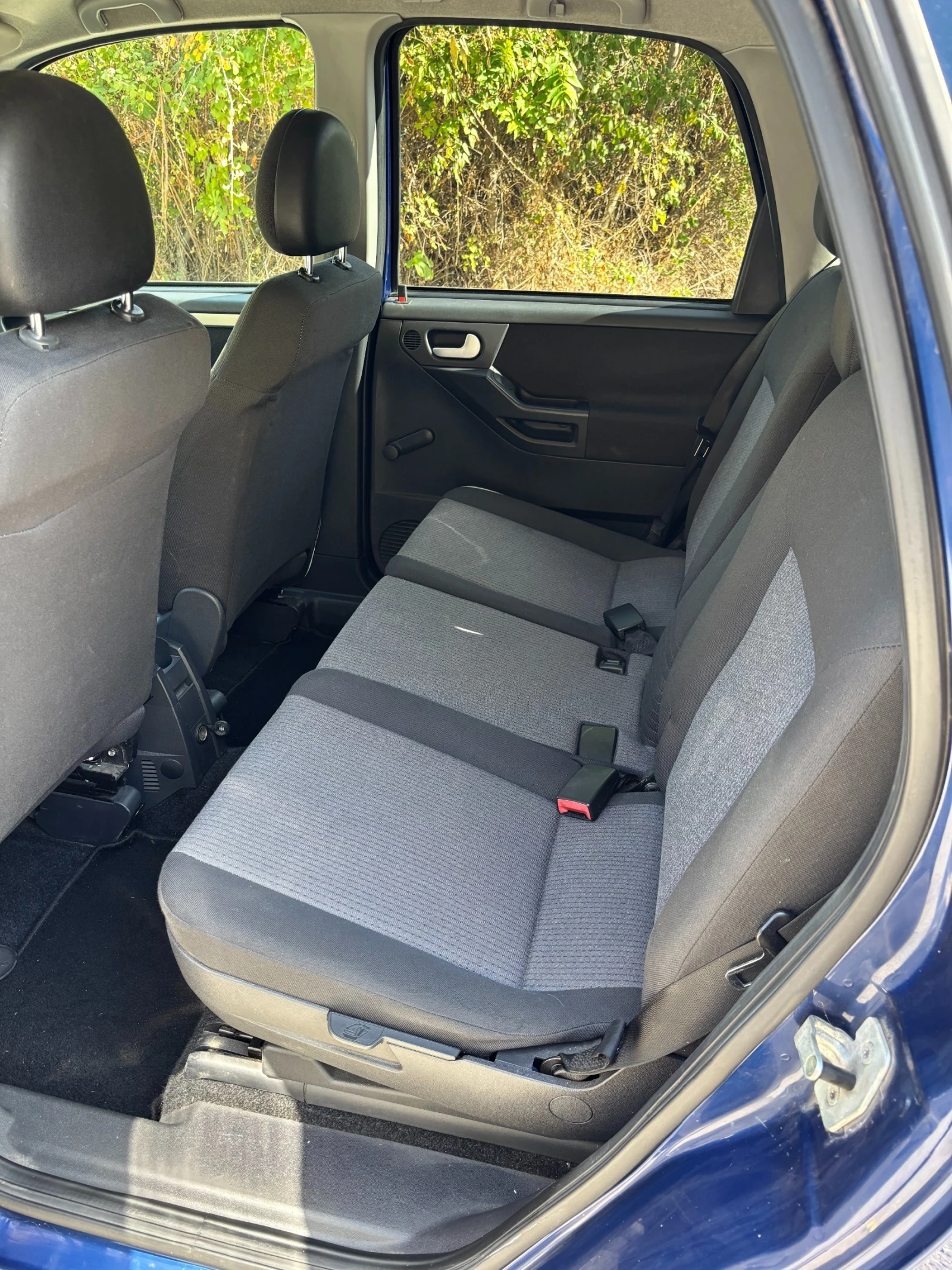 Opel Meriva 1.7 CDTI, снимка 5 - Автомобили и джипове - 54019785