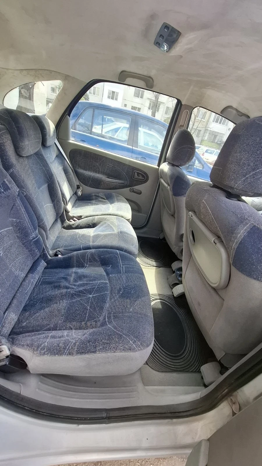 Renault Megane Scenic 1, 6 16V, снимка 7 - Автомобили и джипове - 54324107