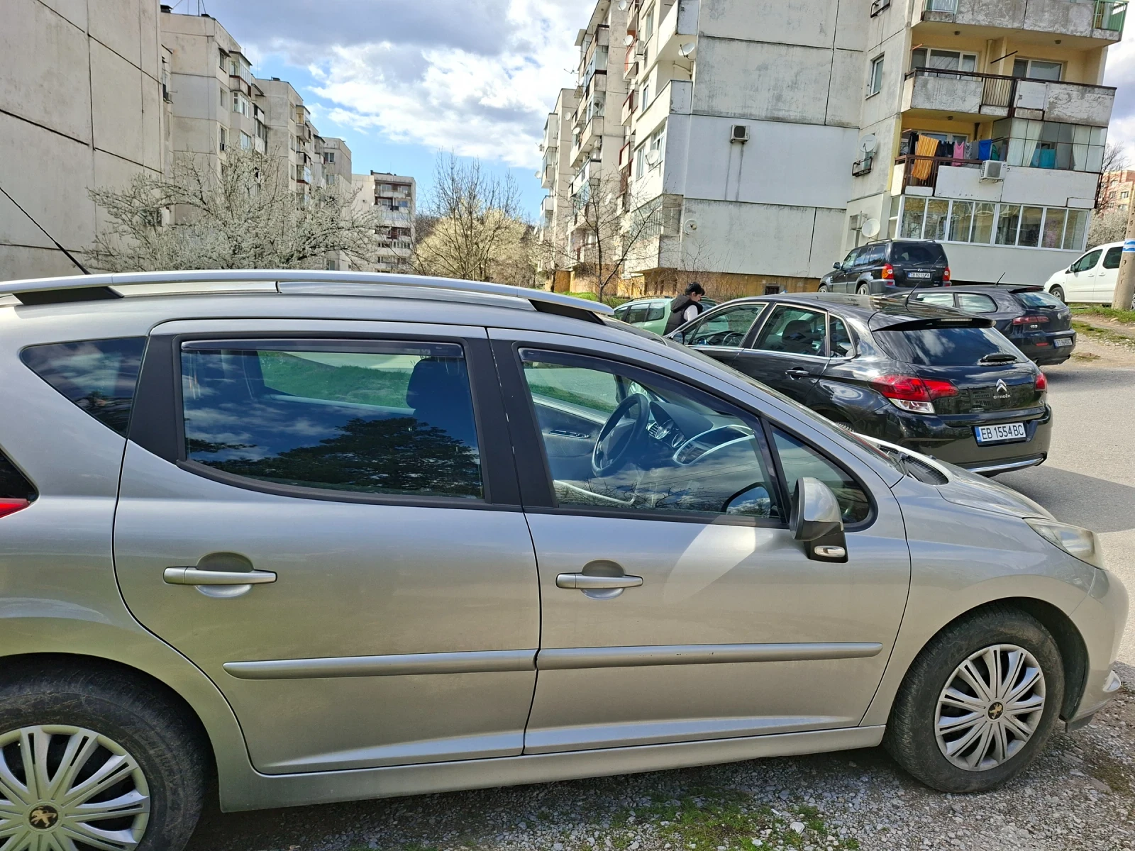 Peugeot 207, снимка 2 - Автомобили и джипове - 54099717