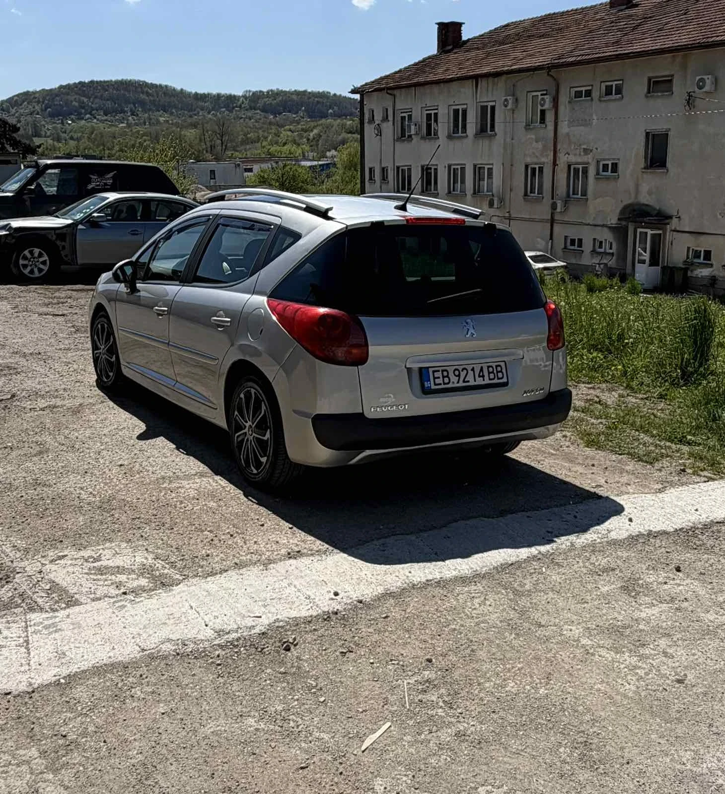 Peugeot 207 1.6 HDI 92, снимка 4 - Автомобили и джипове - 54099717