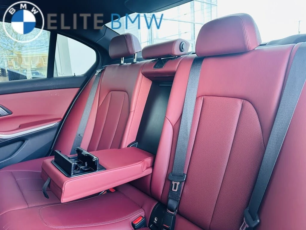 BMW M3 xDrive* АвтоКредит* (ЦЕНА ДО БГ), снимка 15 - Автомобили и джипове - 54344031