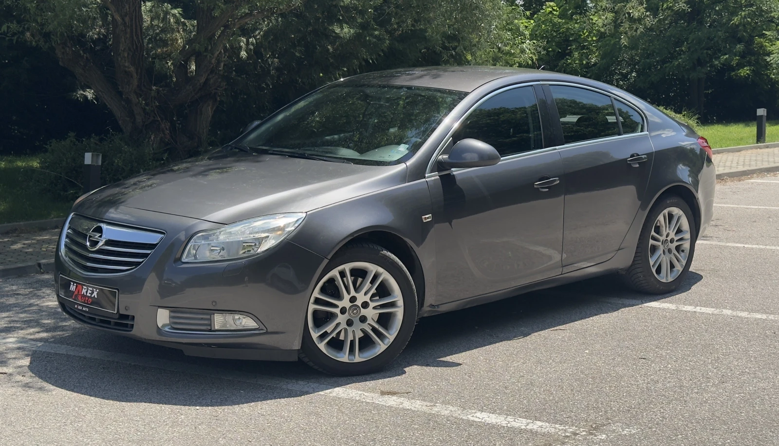 Opel Insignia 2.0cdTI * Aвтоматик* Регистриран* Обслужен* ЛИЗИНГ