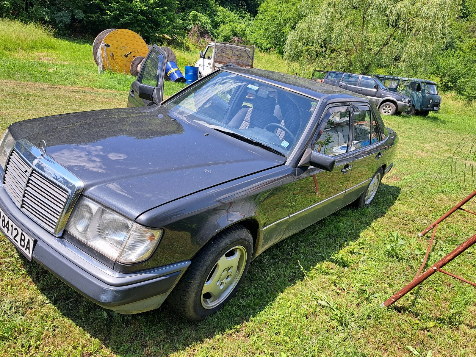Mercedes-Benz 124, снимка 8 - Автомобили и джипове - 54839209