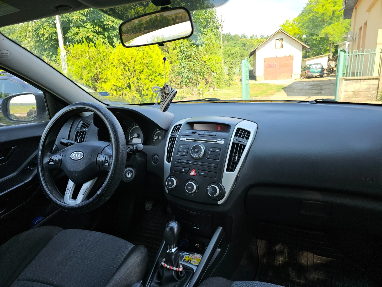 Kia Ceed Face 1.4 90hp, снимка 7 - Автомобили и джипове - 55115161