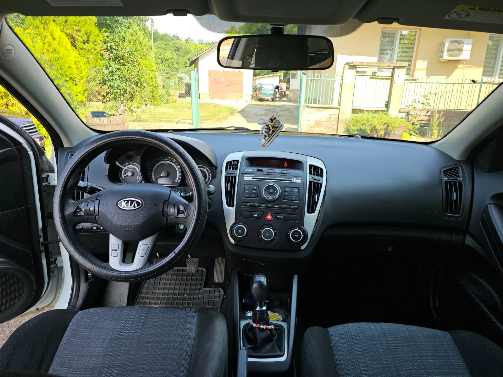 Kia Ceed Face 1.4 90hp, снимка 8 - Автомобили и джипове - 55115161