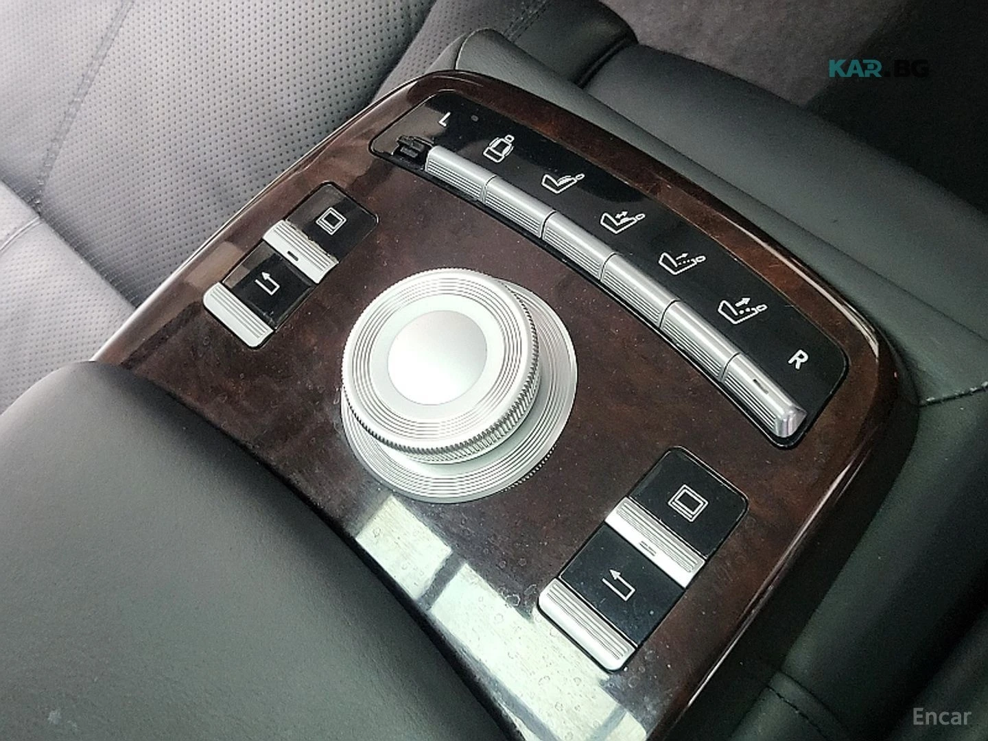 Mercedes-Benz S 600 LONG* PREMIUM* PANO* МОНИТОРИ* МАСАЖИ* , снимка 15 - Автомобили и джипове - 55299187