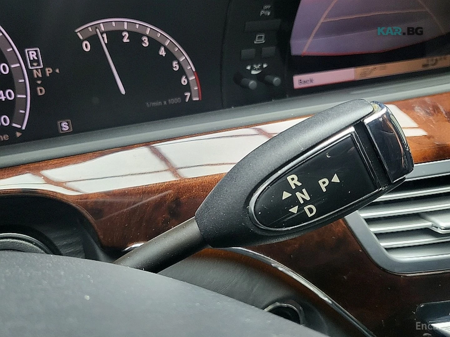 Mercedes-Benz S 600 LONG* PREMIUM* PANO* МОНИТОРИ* МАСАЖИ* , снимка 8 - Автомобили и джипове - 55299187