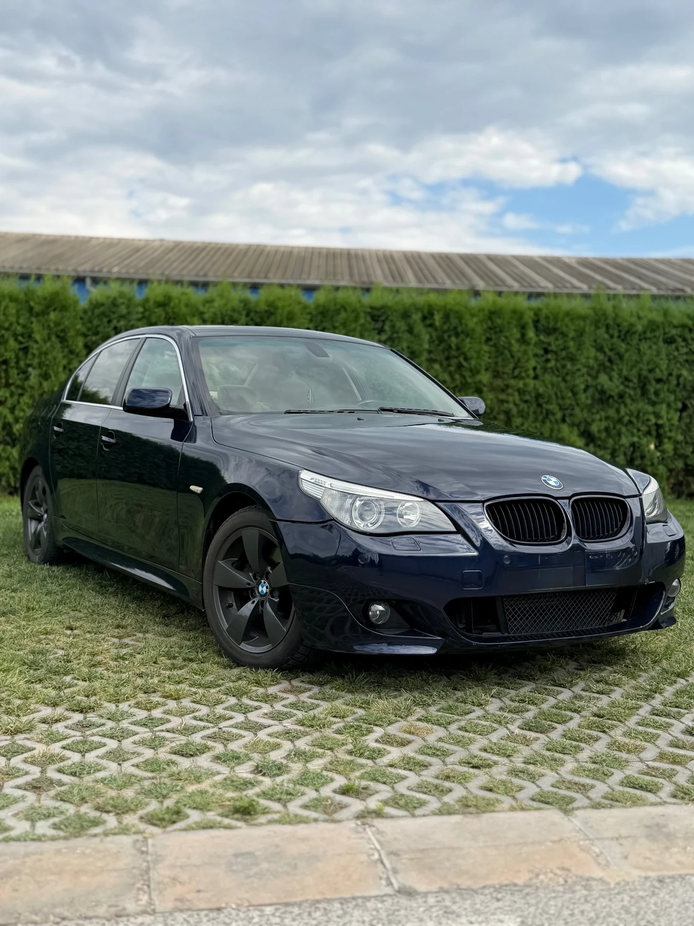 BMW 525