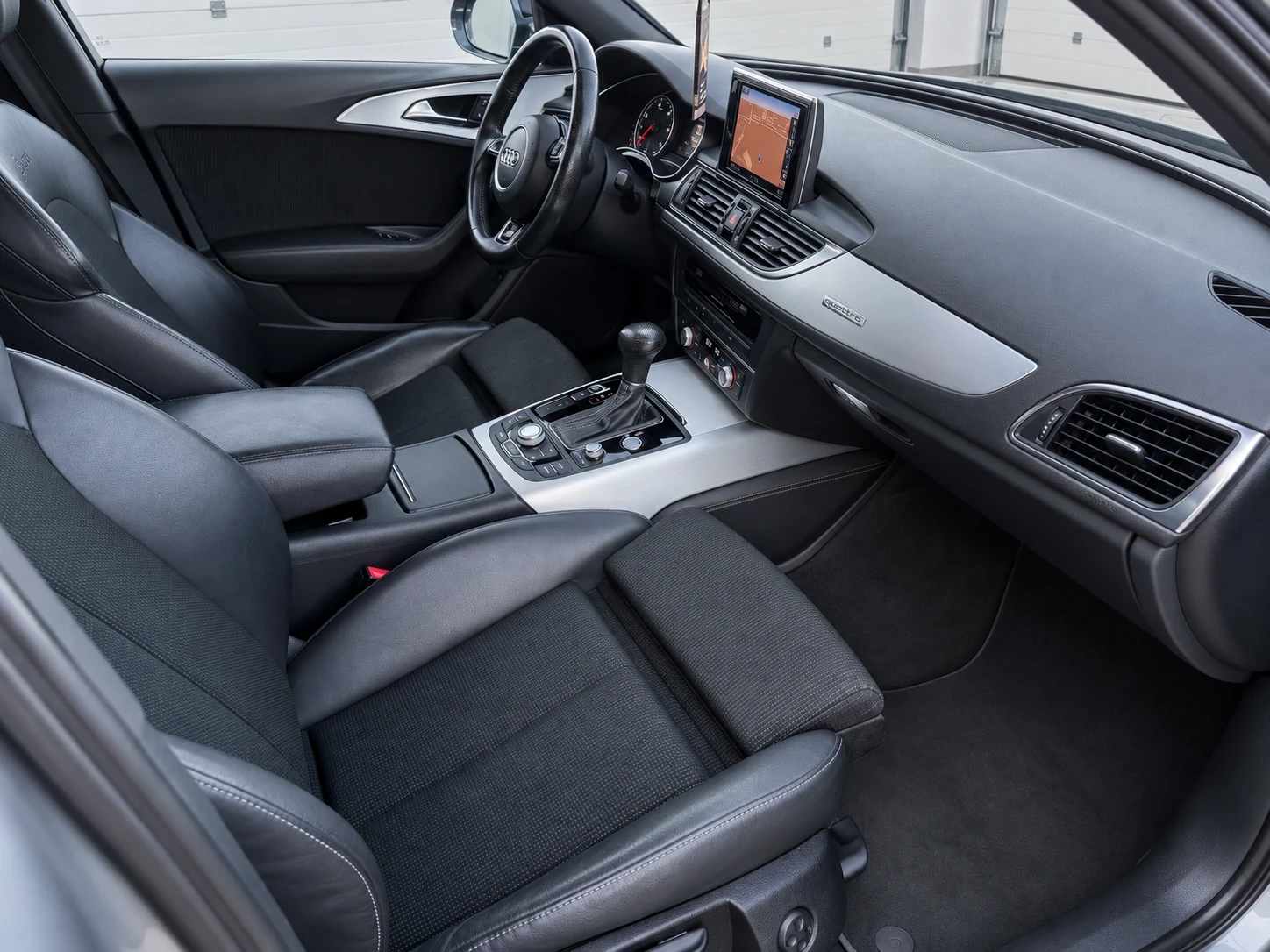 Audi A6 3.0 TDI* 2xS LINE* QUATTRO, снимка 7 - Автомобили и джипове - 56144524