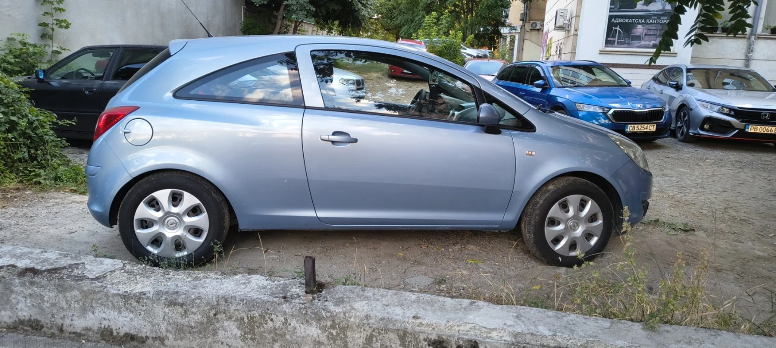 Opel Corsa 1.2, снимка 3 - Автомобили и джипове - 56255738