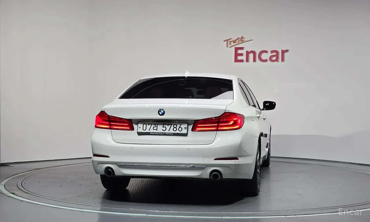 BMW 520 i Luxury * ���� * ������ * ��������� ���� *  | Mobile.bg � ����������� 4