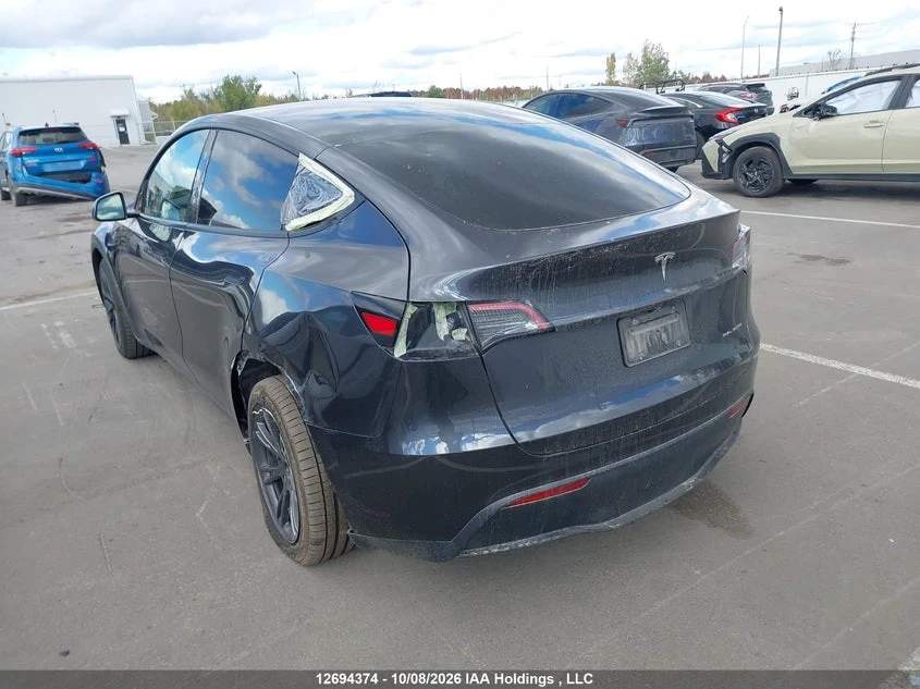 Tesla Model Y Long Range, снимка 3 - Автомобили и джипове - 56475502