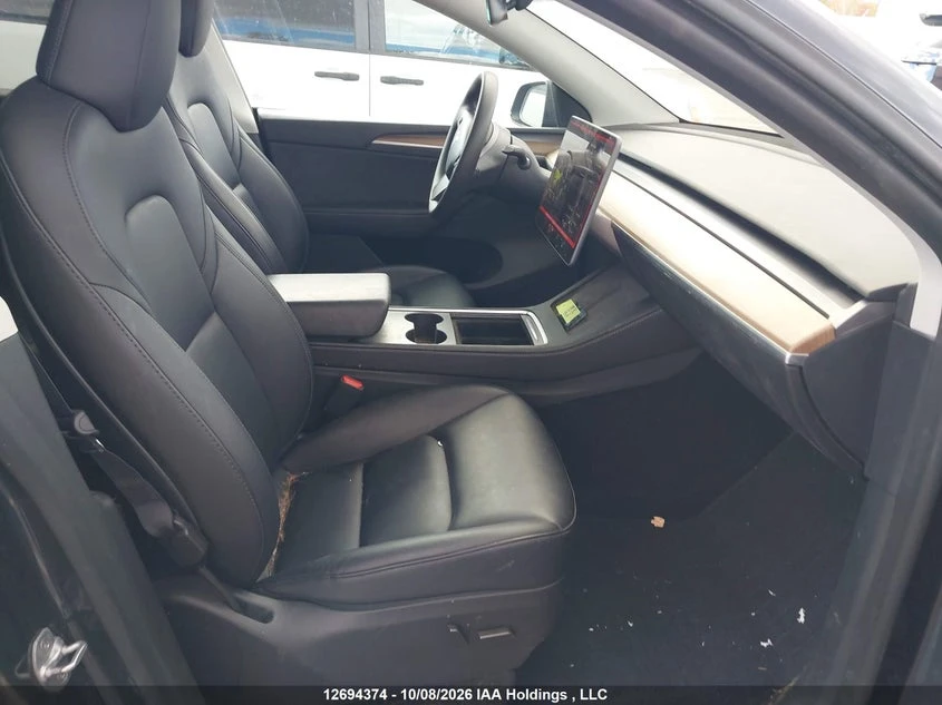 Tesla Model Y Long Range, снимка 5 - Автомобили и джипове - 56475502