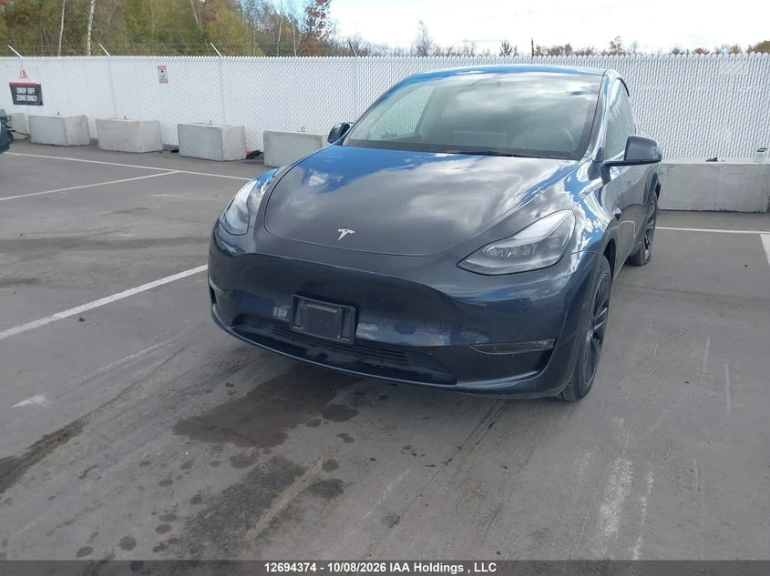 Tesla Model Y Long Range, снимка 2 - Автомобили и джипове - 56475502