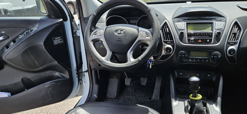 Hyundai IX35 1.7 crdi 116 ps, снимка 4 - Автомобили и джипове - 47133362