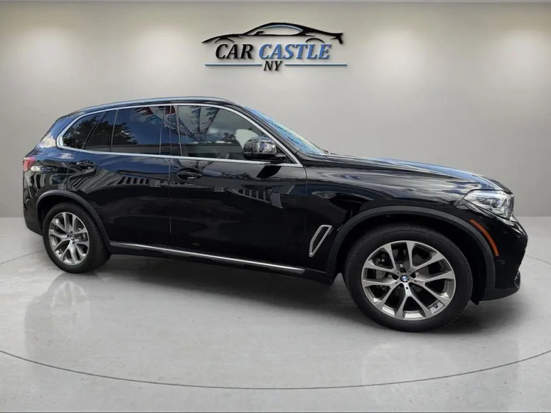 BMW X5 Xdrive* Pano* back cam* Подгрев* Дигитал* Carplay, снимка 3 - Автомобили и джипове - 53361540