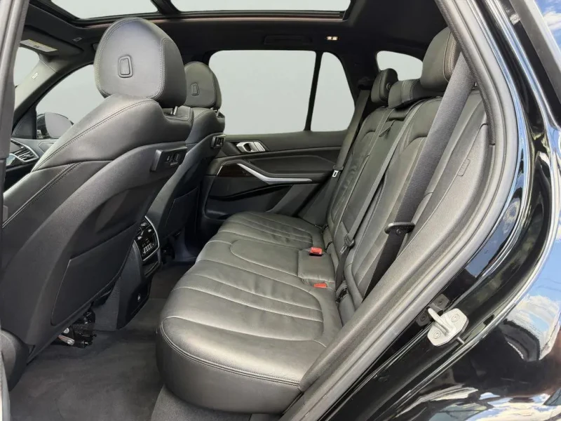 BMW X5 Xdrive* Pano* back cam* Подгрев* Дигитал* Carplay, снимка 12 - Автомобили и джипове - 53361540