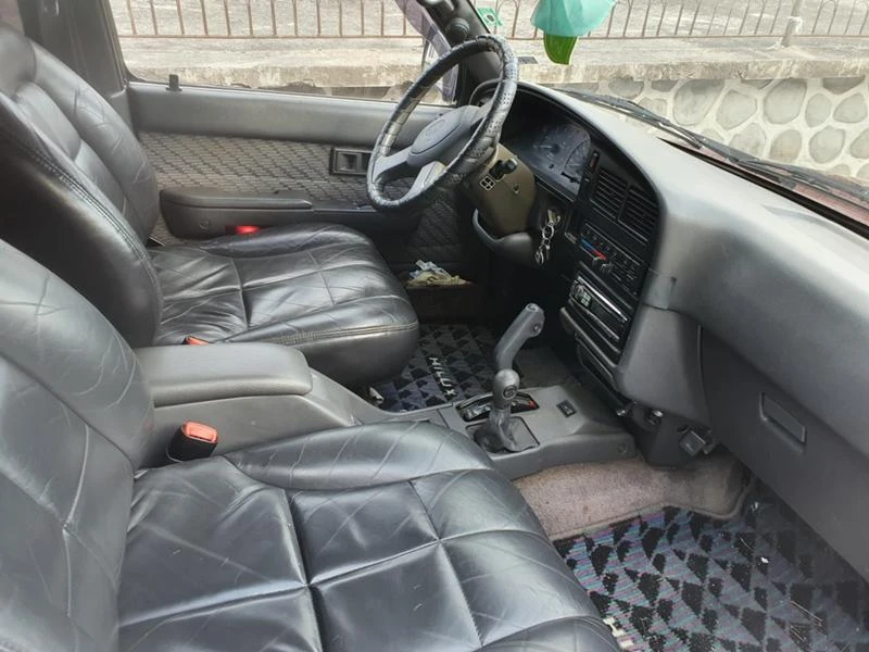 Toyota Hilux SURF 3.0D, снимка 8 - Автомобили и джипове - 47004648