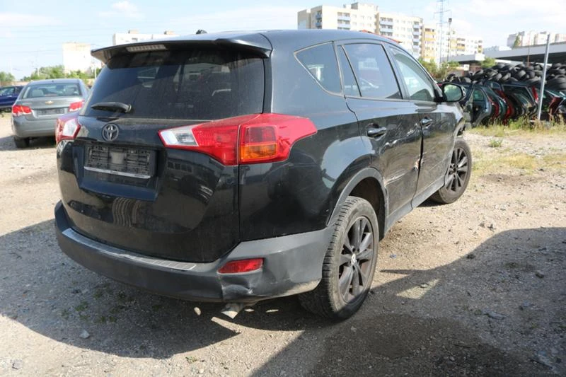 Toyota Rav4 2.0 D4D - изображение 8