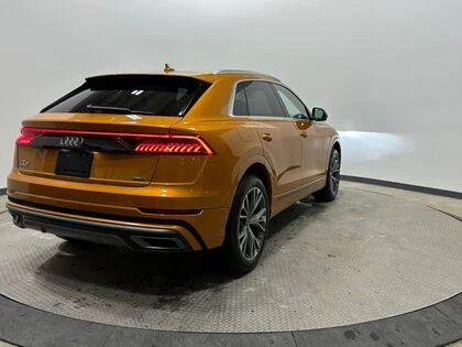 Audi Q8 55 TFSI, снимка 4 - Автомобили и джипове - 53584648