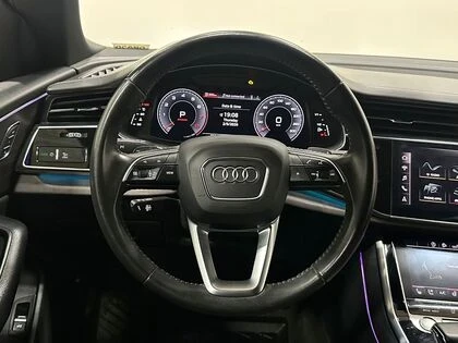 Audi Q8 55 TFSI, снимка 12 - Автомобили и джипове - 53584648