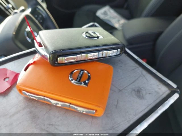 Volvo XC40 RECHARGE PURE ELECTRIC TWIN ULTIMATE, снимка 10 - Автомобили и джипове - 54456916