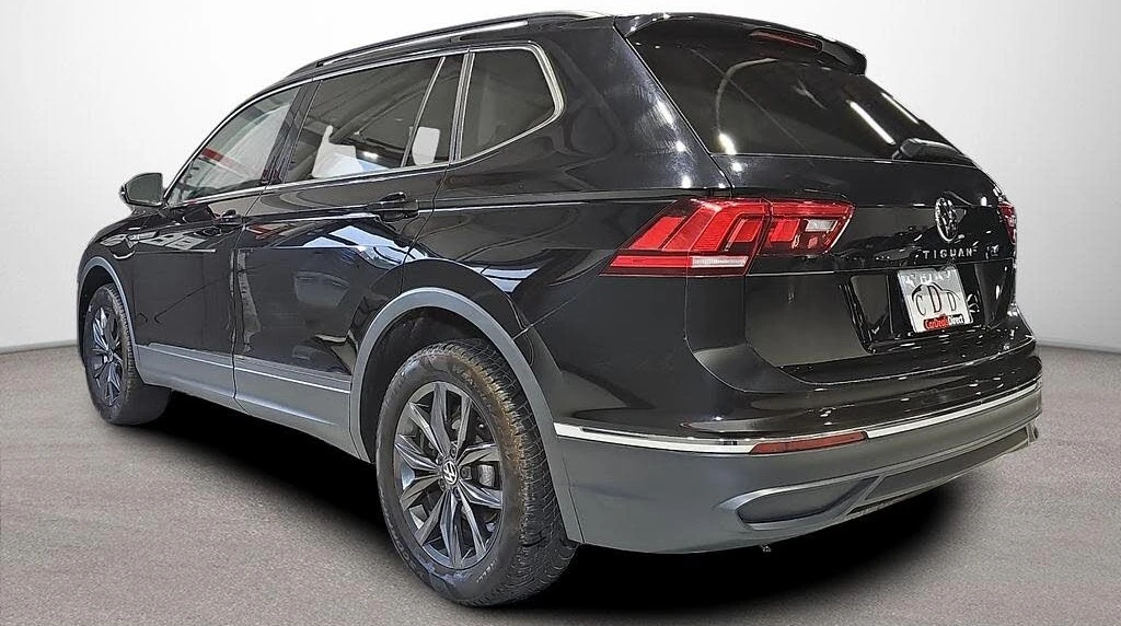 VW Tiguan * Wolfsburg Edition* АвтоКредит* (Цена до БГ)  - изображение 4