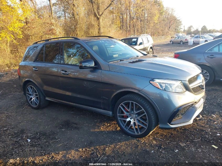 Mercedes-Benz GLE 63 AMG 2017 MERCEDES-BENZ AMG GLE 63 S 4MATIC - изображение 4