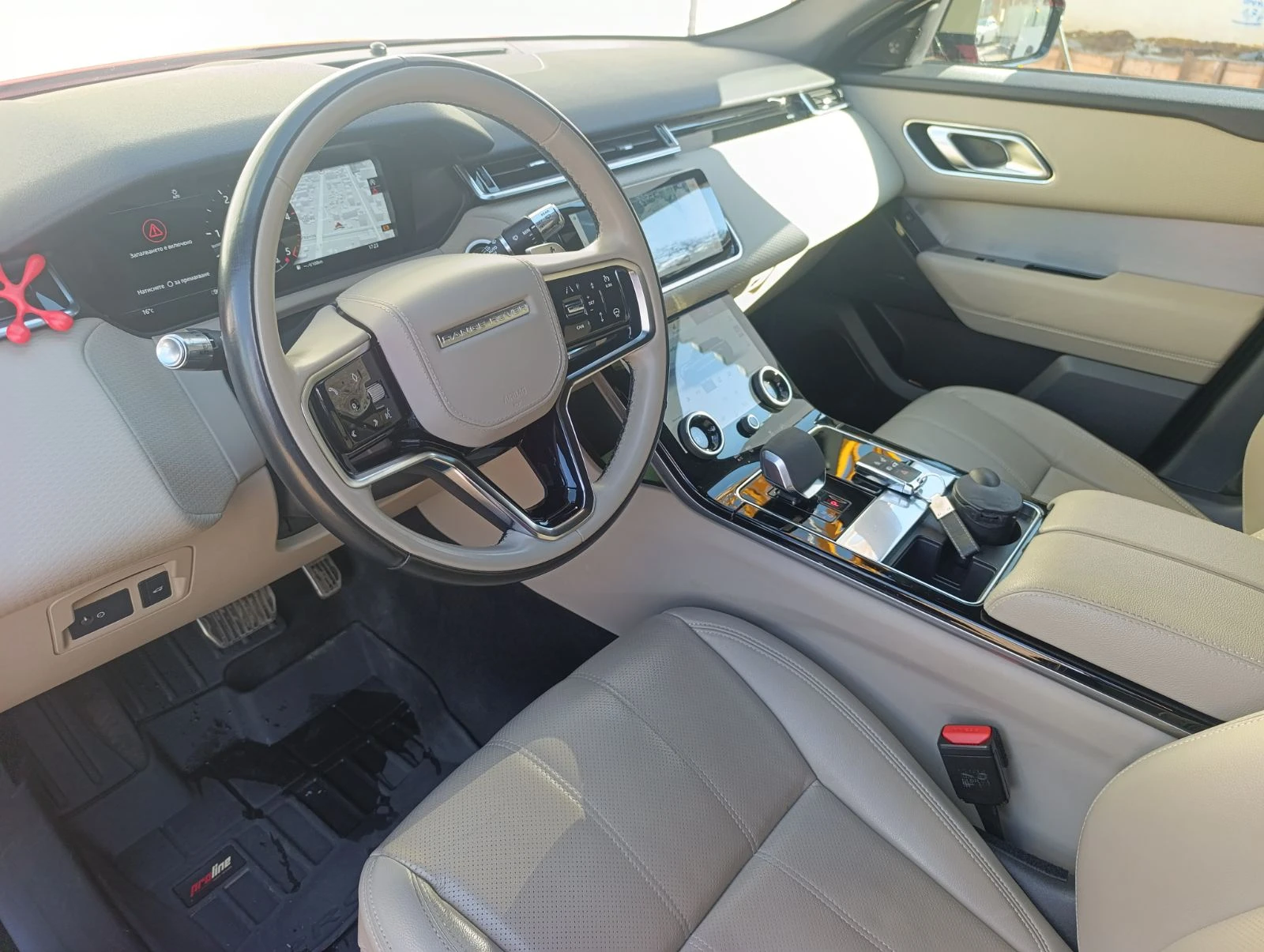 Land Rover Range Rover Velar D200 R-DYNAMIC Facelift, снимка 10 - Автомобили и джипове - 54100987