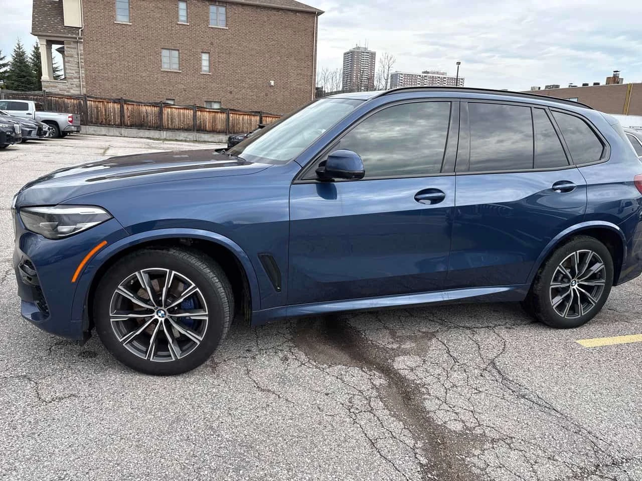 BMW X5 * xDrive40i * CARFAX * HEAD UP * 360 * КЛИПОВЕ, снимка 2 - Автомобили и джипове - 54584432